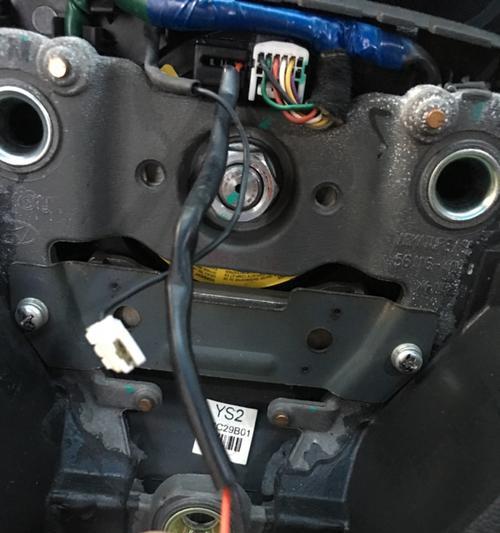 索纳塔电脑板修理教程（轻松学会修理索纳塔电脑板，省钱又省时）