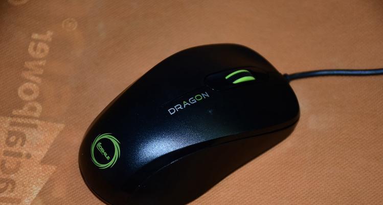 解决电脑显示USB错误的方法（鼠标插入电脑时出现USB错误，如何解决？）